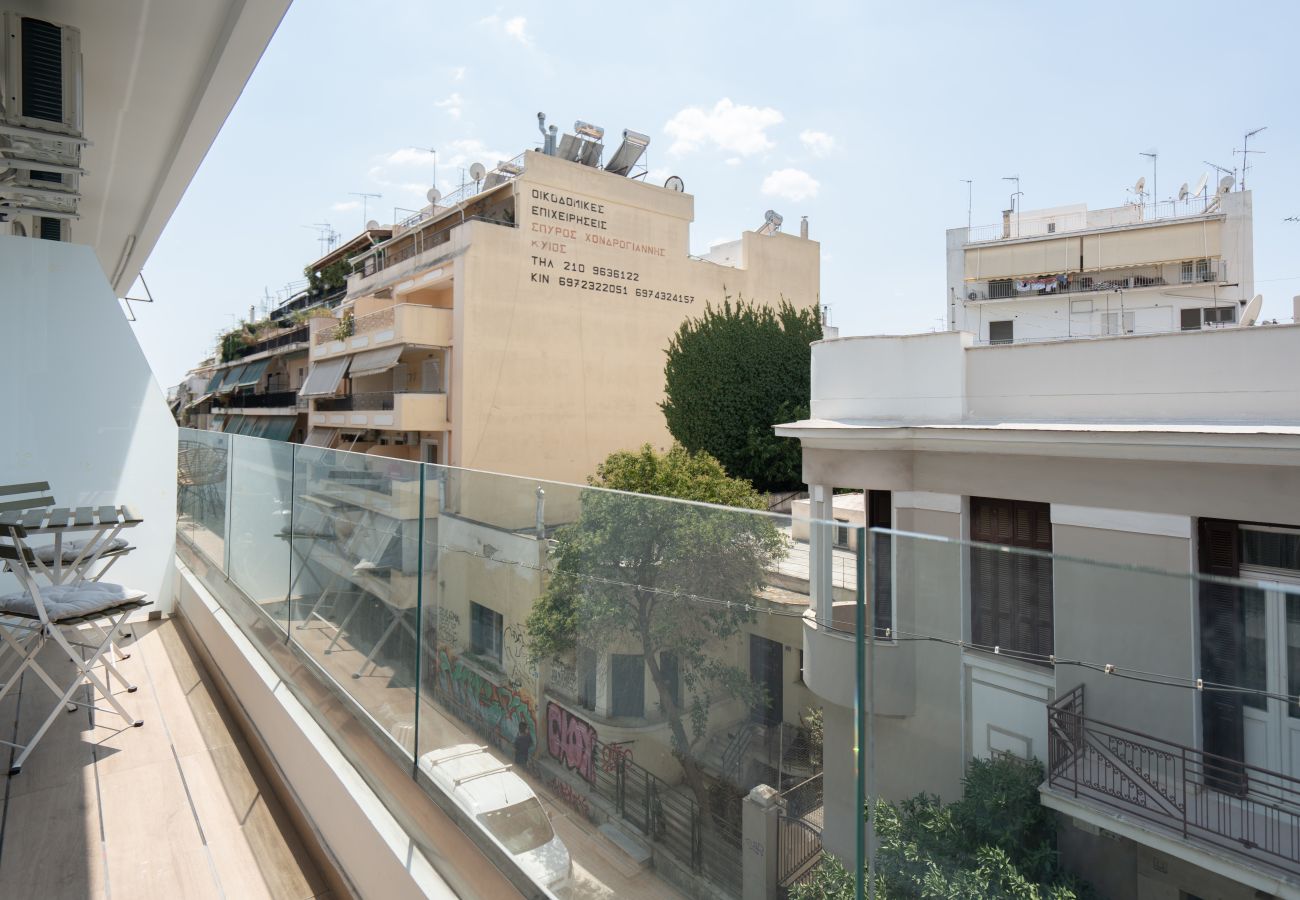 Apartment in Athens - 2BR Apartment + Rooftop Retreat w/ Sauna / Gym