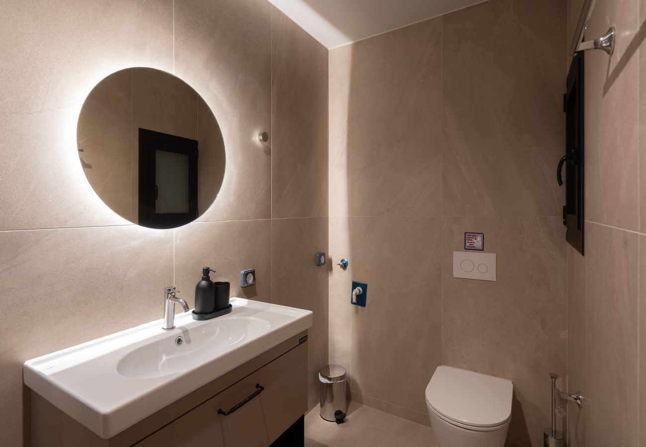 Apartment in Athens - 2BR Apartment + Rooftop Retreat w/ Sauna / Gym