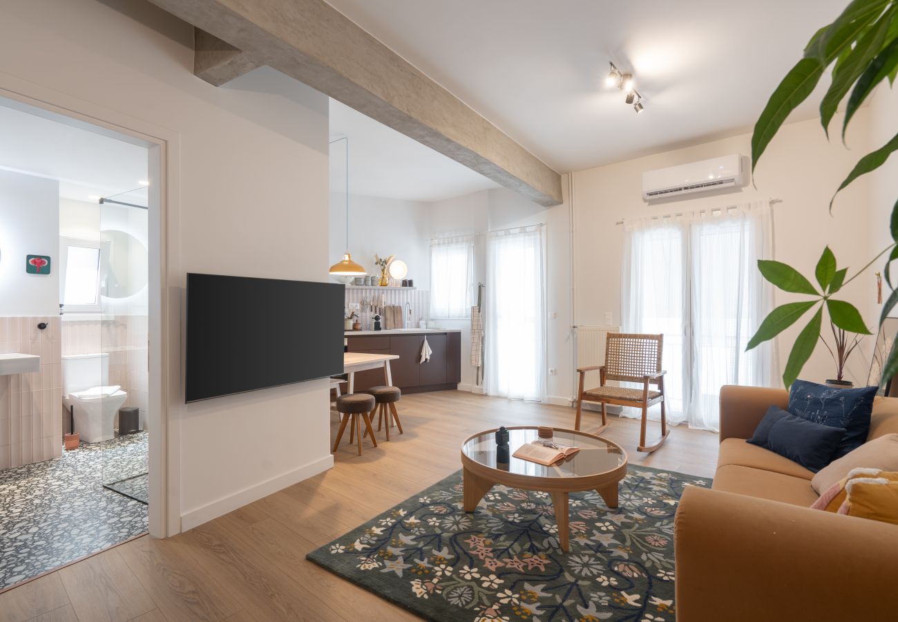 Apartment in Athens - 1BR Designer Apt Next To Metro & 15' From Acropolis