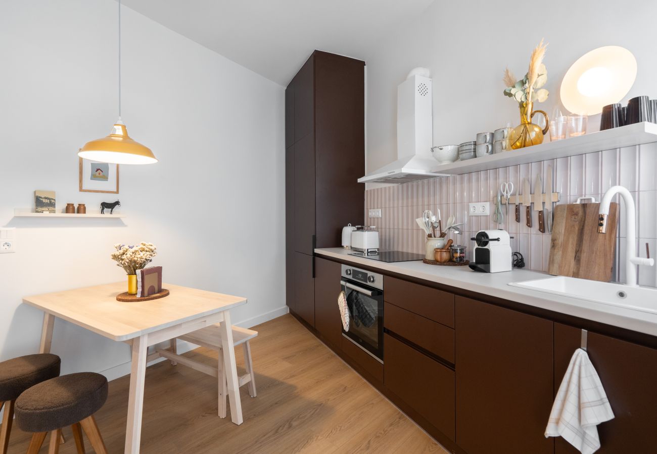 Apartment in Athens - 1BR Designer Apt Next To Metro & 15' From Acropolis