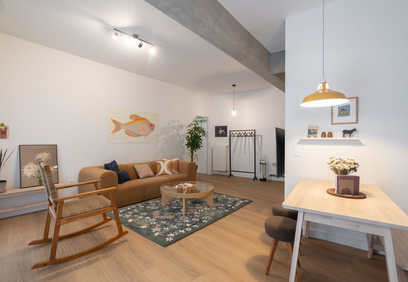 Apartment in Athens - 1BR Designer Apt Next To Metro & 15' From Acropolis