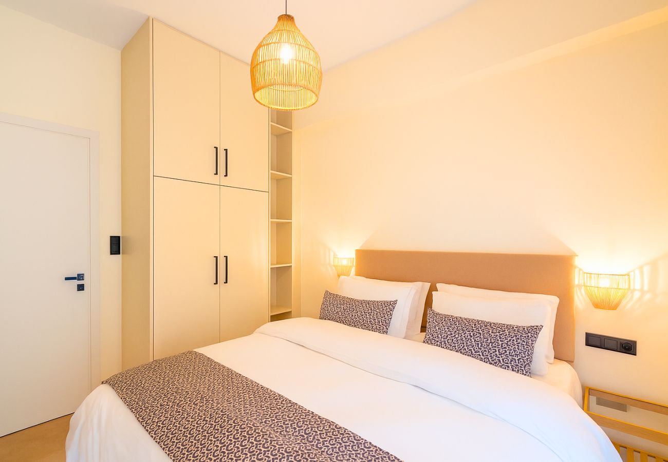 Apartment in Athens - 1BR Modern & Cozy Apt Near Metro, 15' To Acropolis
