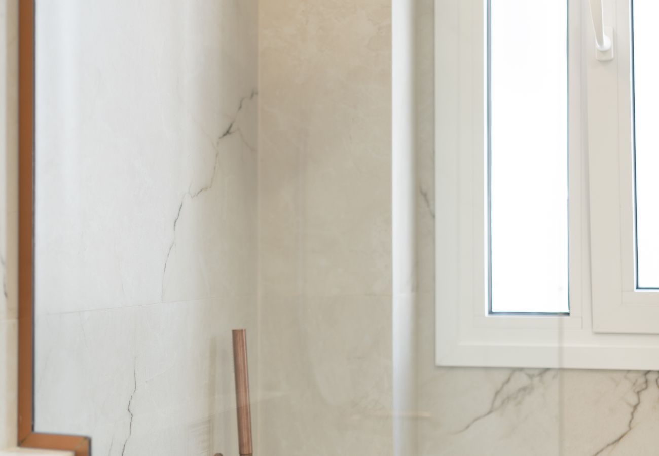 Apartment in Athens - 1BR Modern & Cozy Apt Near Metro, 15' To Acropolis