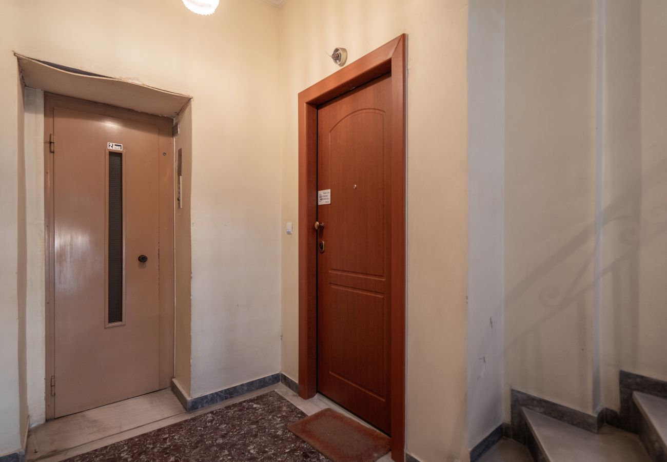 Apartment in Athens - 1BR Modern & Cozy Apt Near Metro, 15' To Acropolis