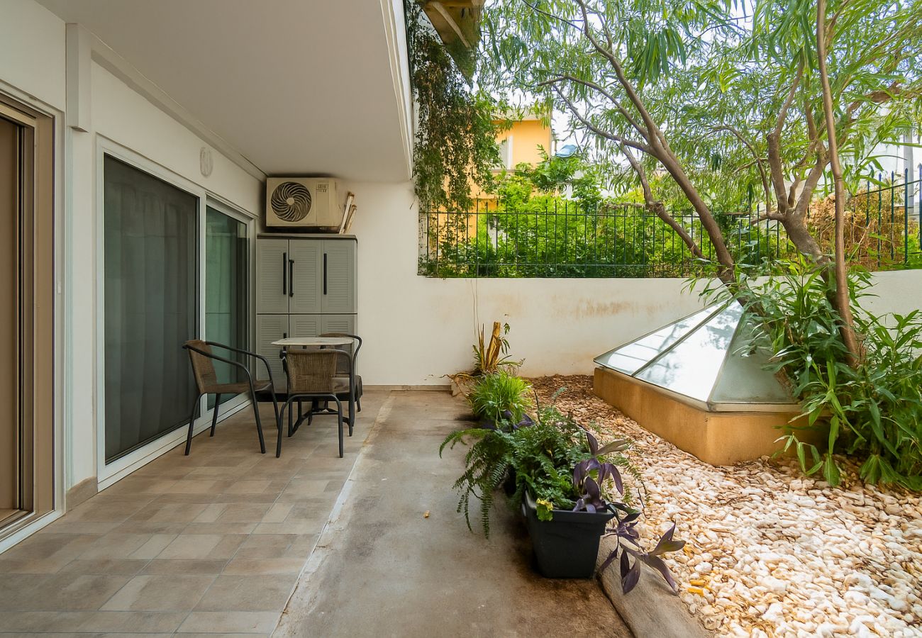 Apartment in Athens - 2BR Luxurious Apt in Mets 20' From Acropolis
