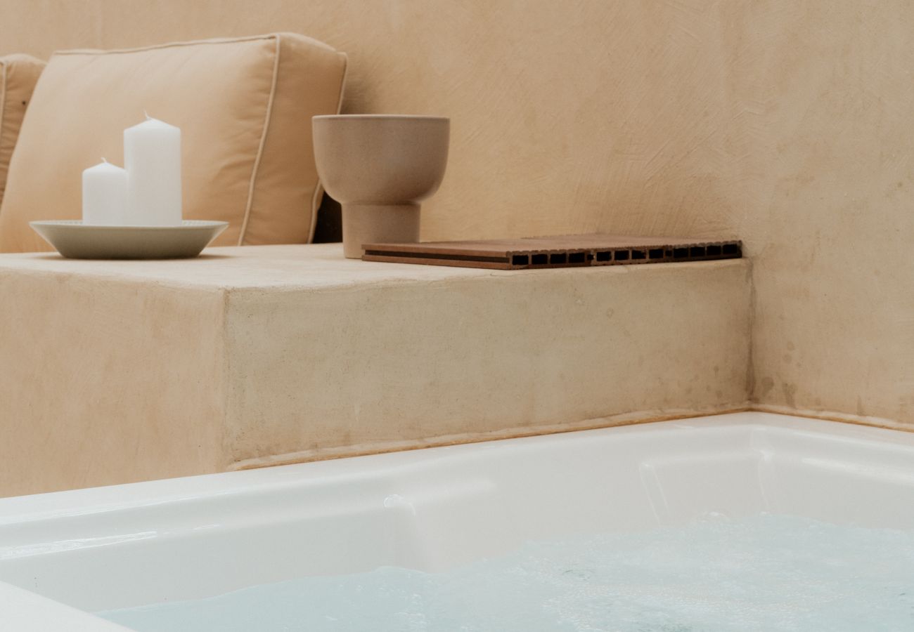 Apartment in Athens - 1BR Backyard Jacuzzi Retreat Near Acropolis