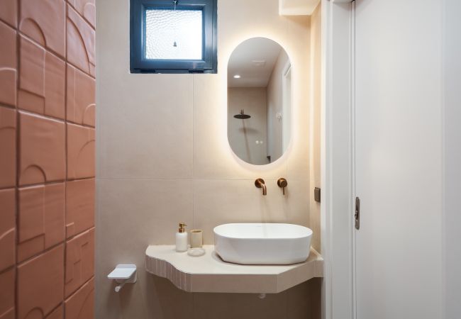 Apartment in Athens - Megalou Alexandrou 102 A3