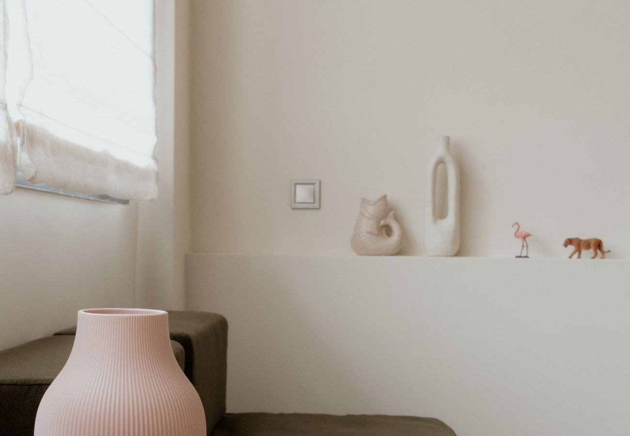 Apartment in Athens - Luxury Studio| Metro| Rooftop| Starlink| Jacuzzi