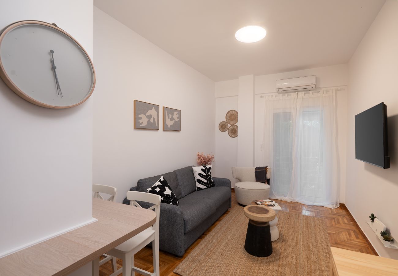 Apartment in Athens - 2BR Gem Apt | Near Kalimarmaro & Metro | Pagkrati