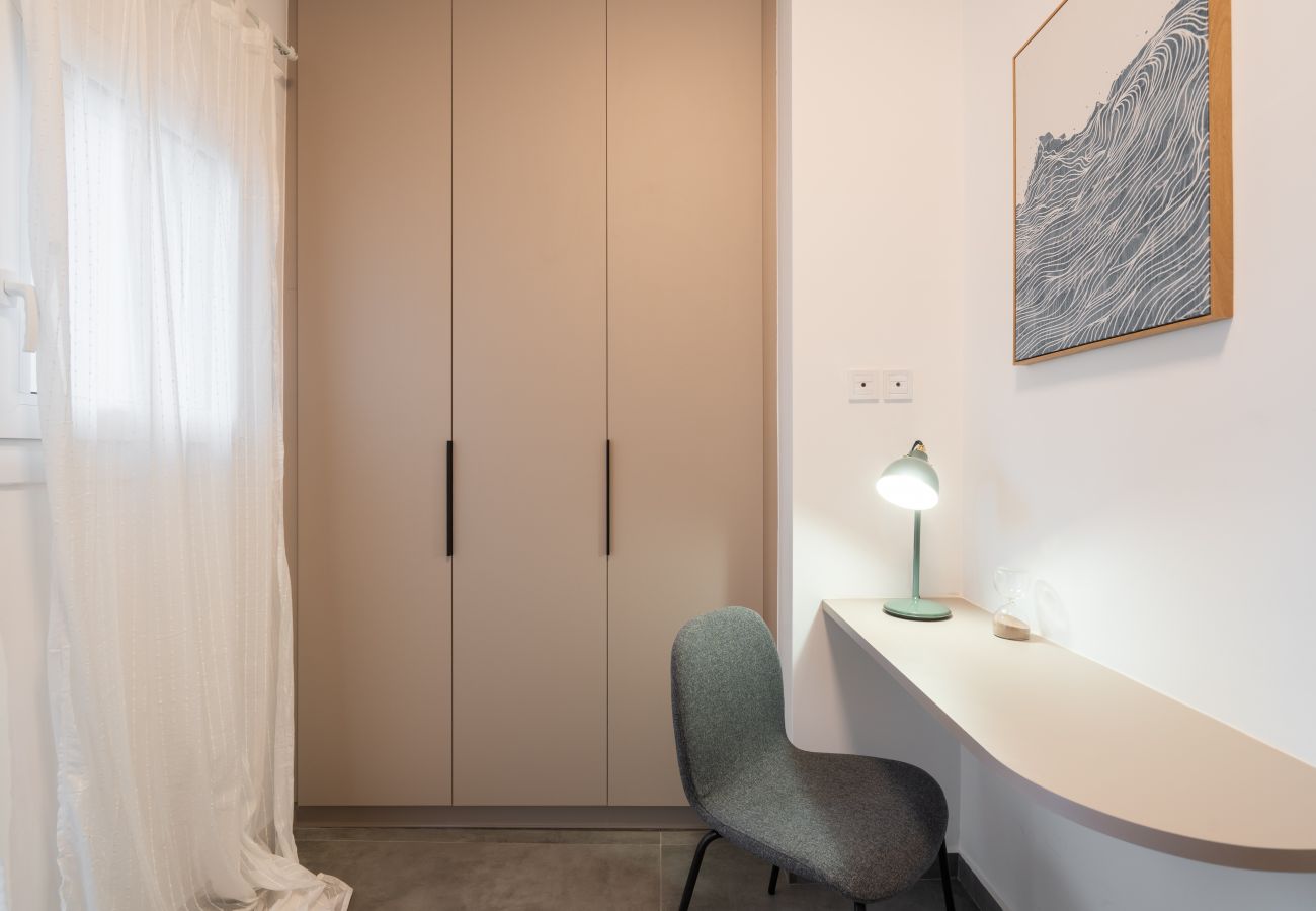 Apartment in Athens - 2BR Gem Apt | Near Kalimarmaro & Metro | Pagkrati