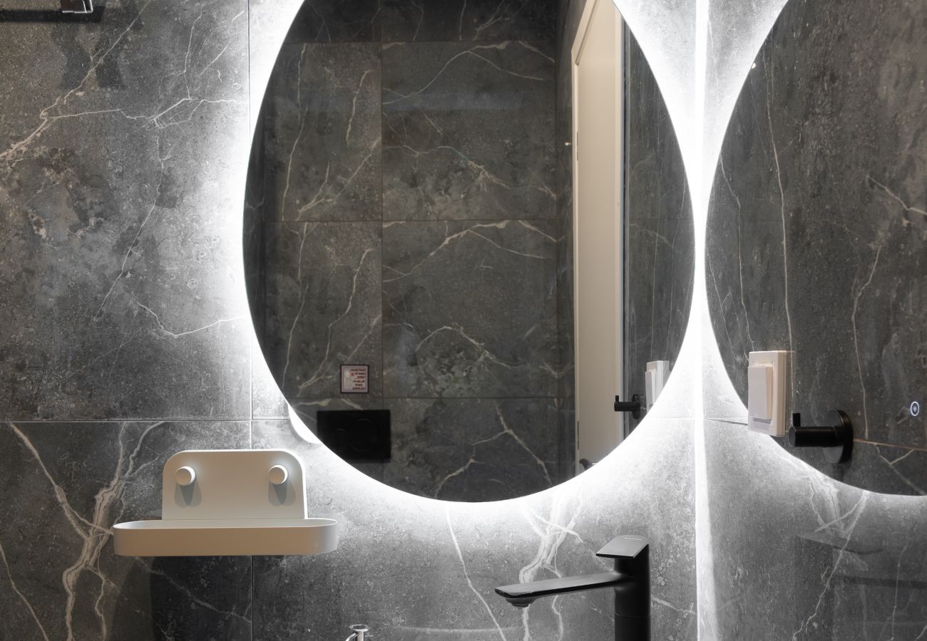 Apartment in Athens - 2BR Gem Apt | Near Kalimarmaro & Metro | Pagkrati