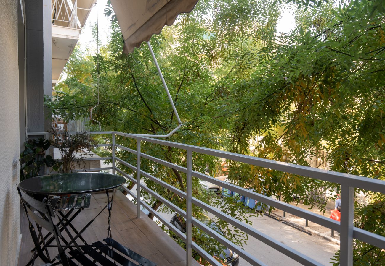 Apartment in Athens - 2BR Gem Apt | Near Kalimarmaro & Metro | Pagkrati