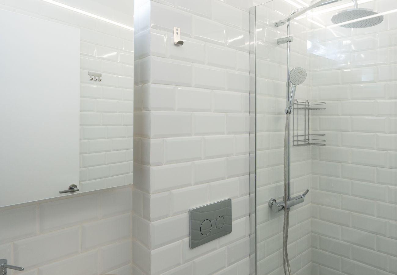 Apartment in Athens - Elegant 2BR Apt Near Acropolis & Metro