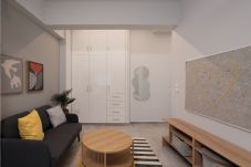 Apartment in Athens - Veikou 63 (Noti Mpotsari 9-11)