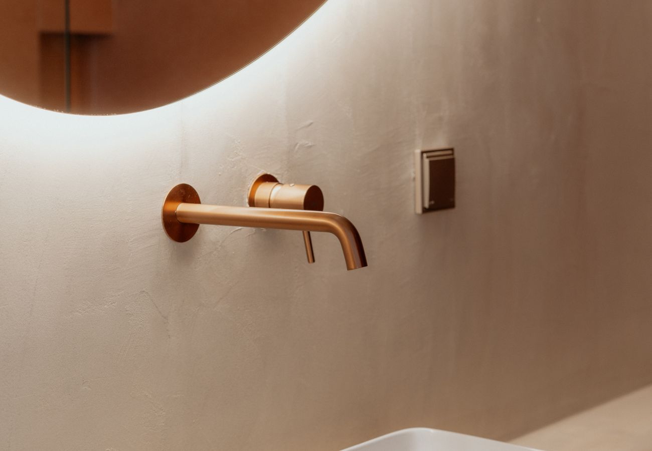 Apartment in Athens - Cozy Studio By Metro | Huge Rooftop | Starlink