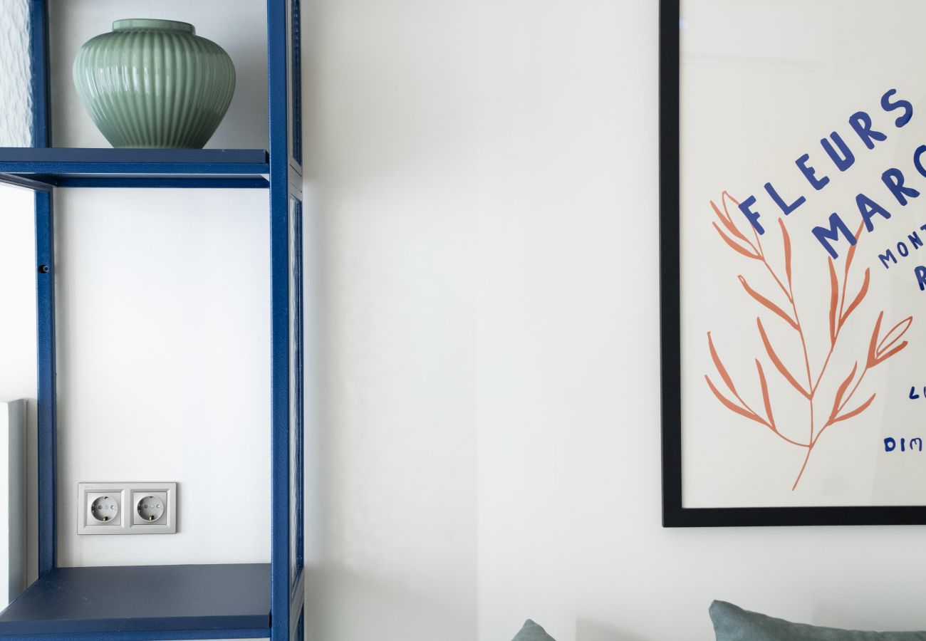 Apartment in Athens - Elegant Studio | Metro | Starlink | Rooftop Views
