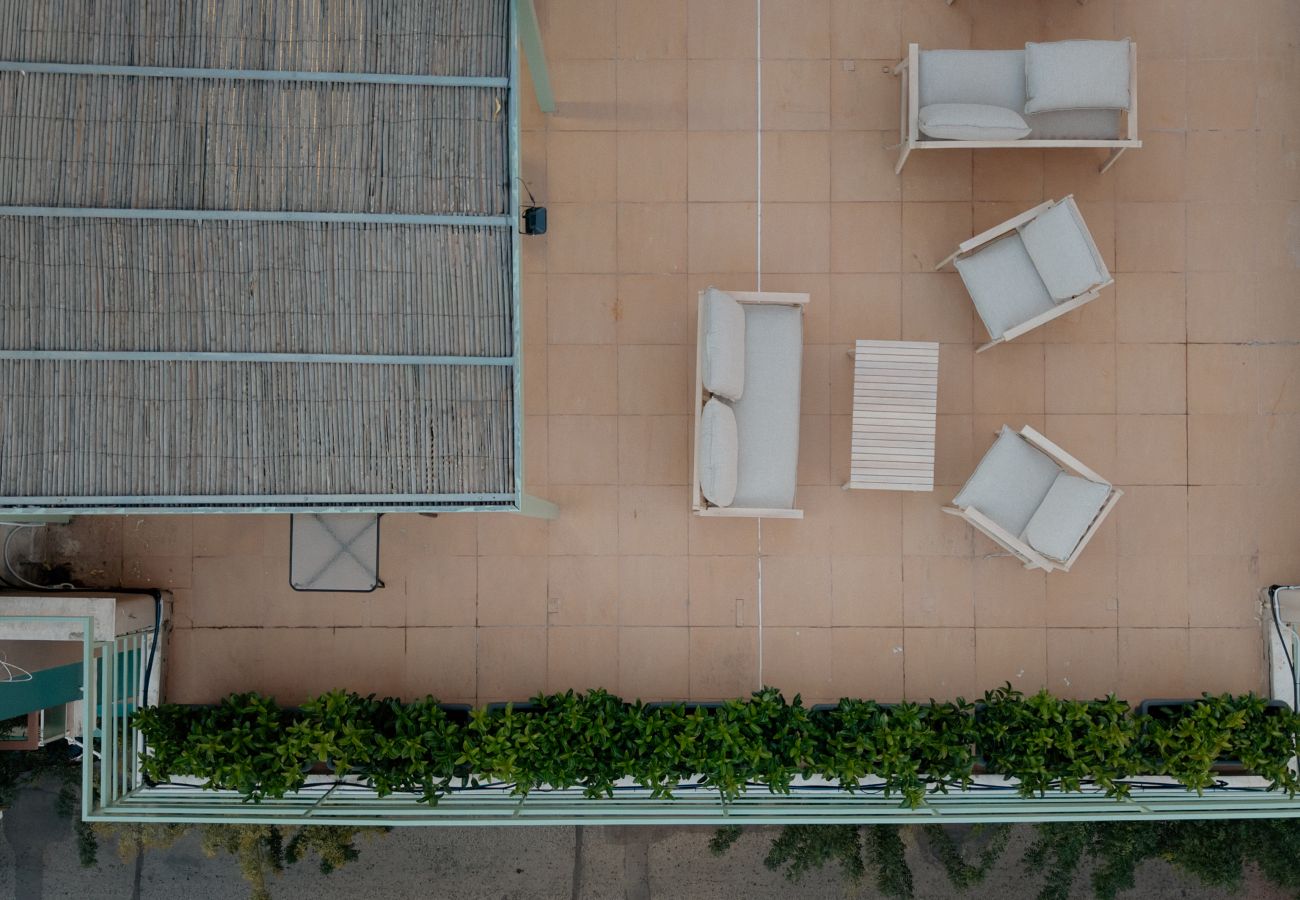 Apartment in Athens - Spacious Studio | Metro | Starlink | Huge Rooftop