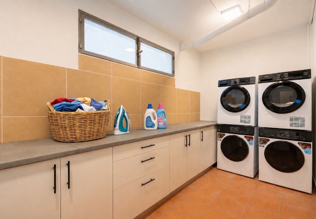 Apartment in Athens - Spacious Studio | Metro | Starlink | Huge Rooftop