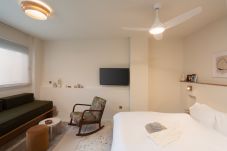Apartment in Athens - Megalou Alexandrou 102 B3