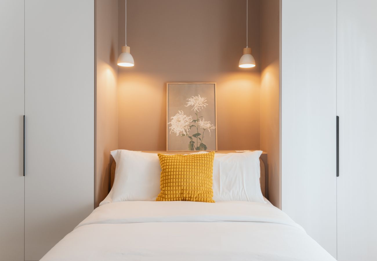 Apartment in Athens - Cozy 2BR Apartment • Warm, Bright & Steps to Metro