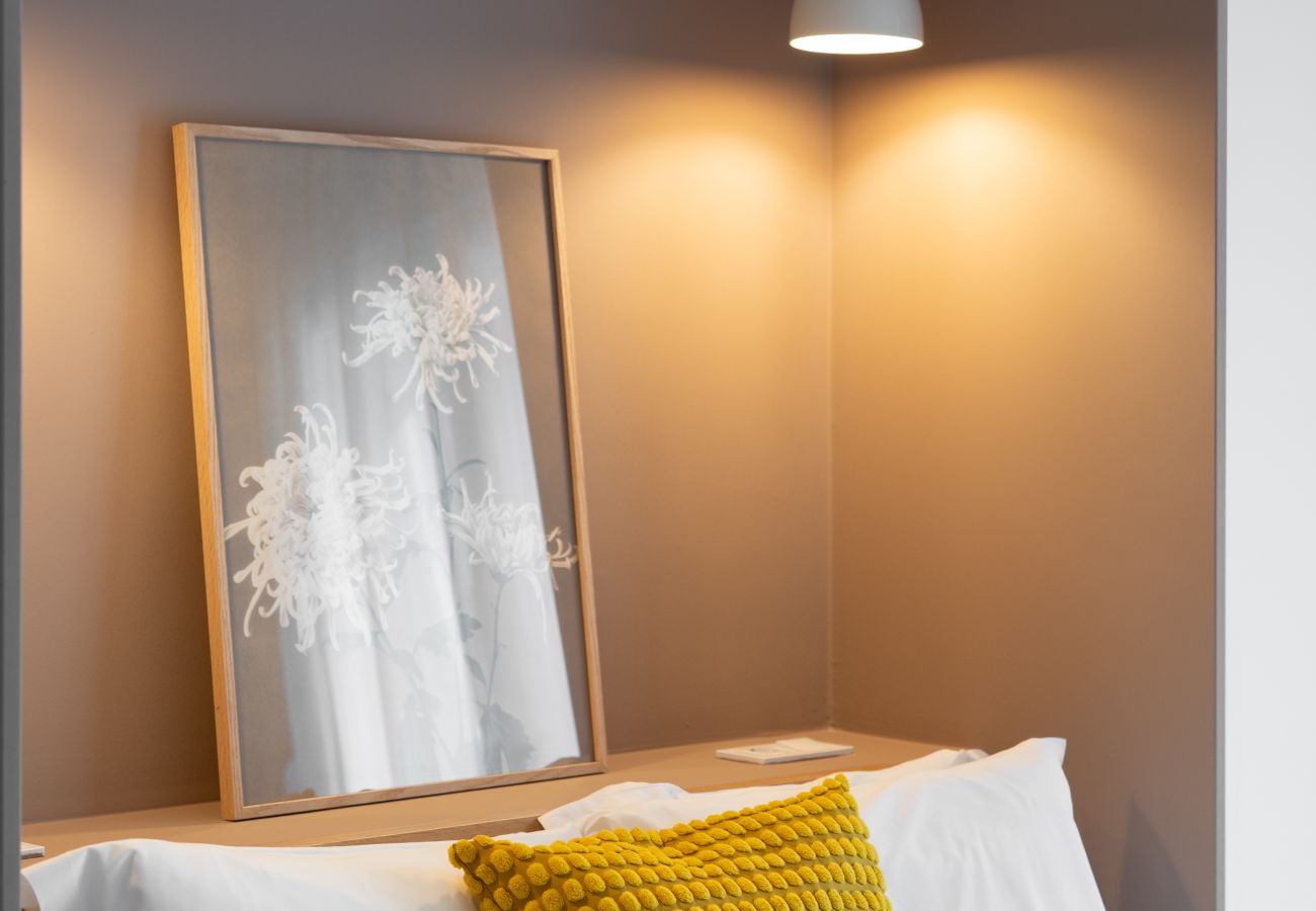 Apartment in Athens - Cozy 2BR Apartment • Warm, Bright & Steps to Metro
