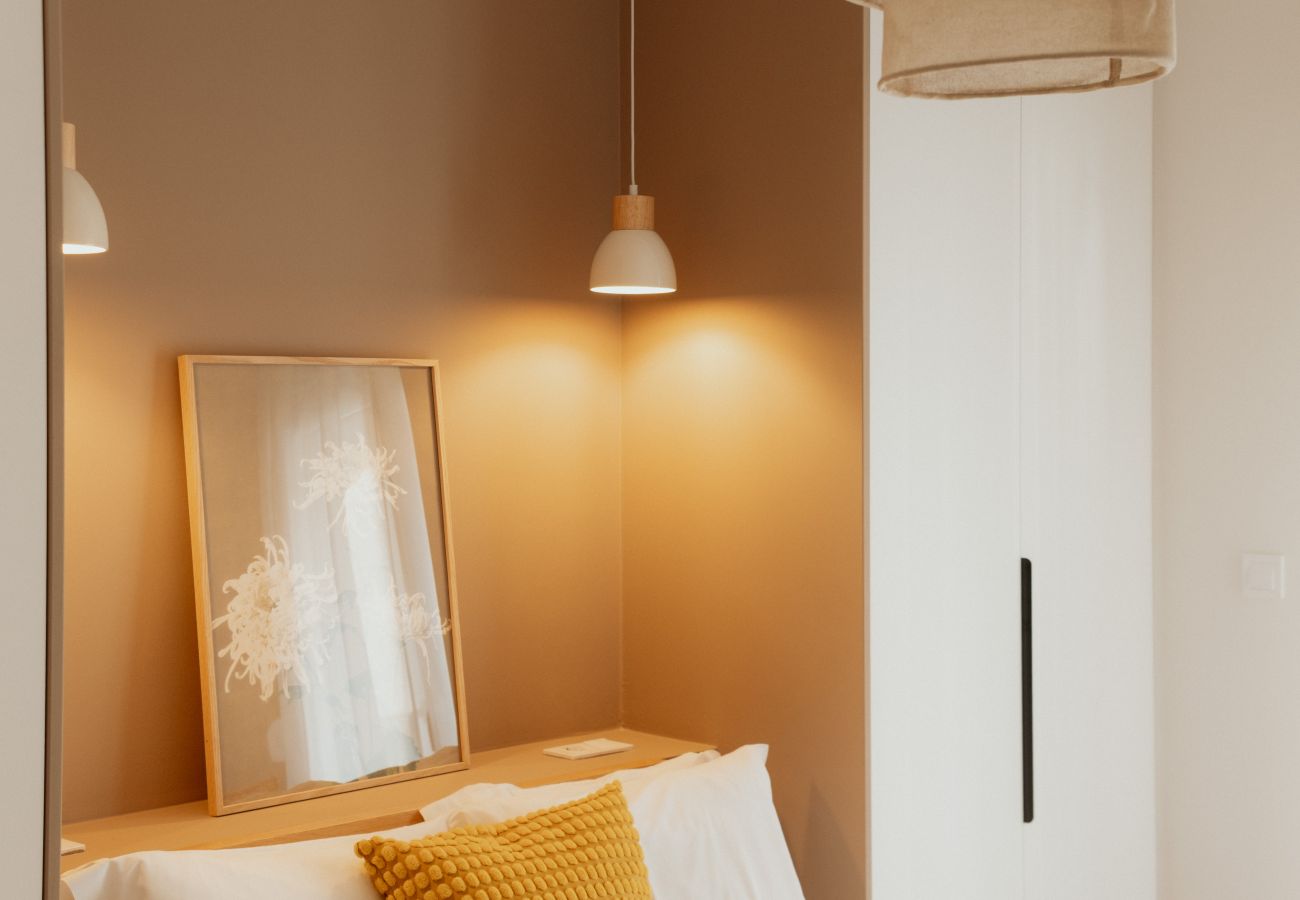 Apartment in Athens - Cozy 2BR Apartment • Warm, Bright & Steps to Metro
