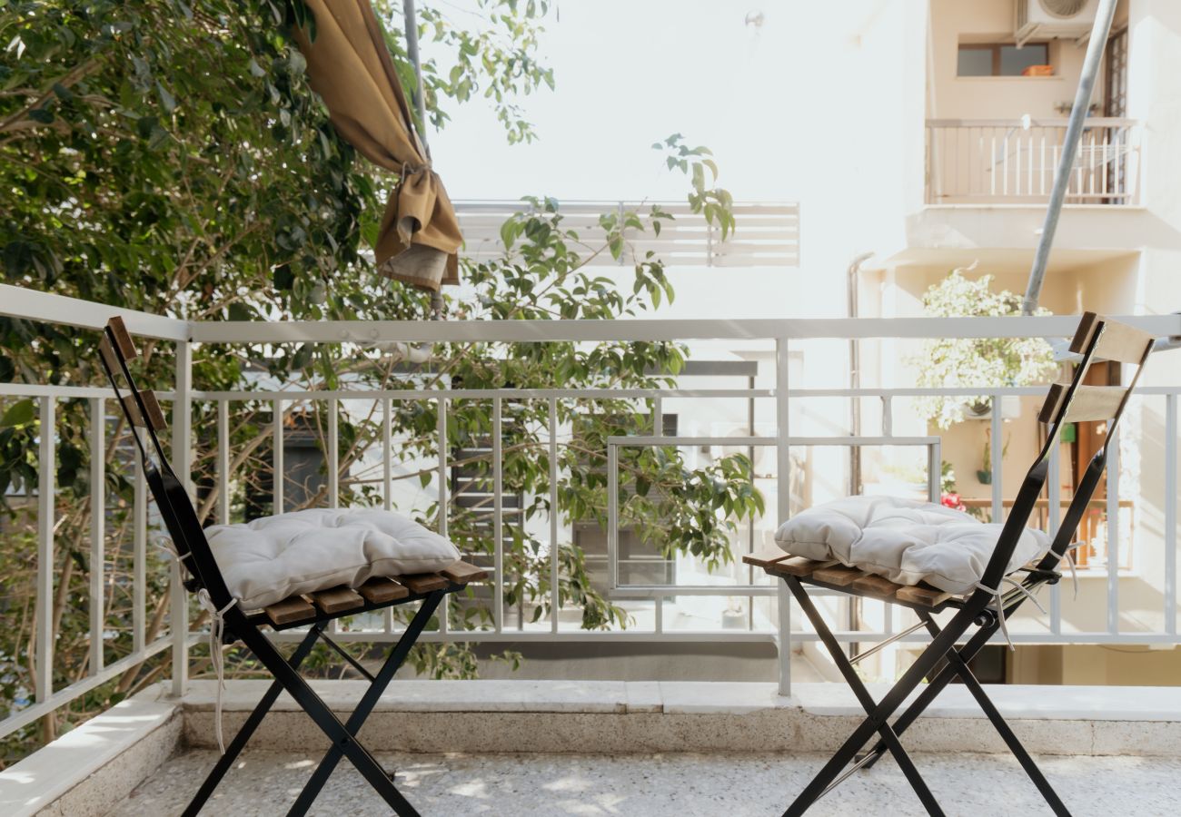 Apartment in Athens - Cozy 2BR Apartment • Warm, Bright & Steps to Metro