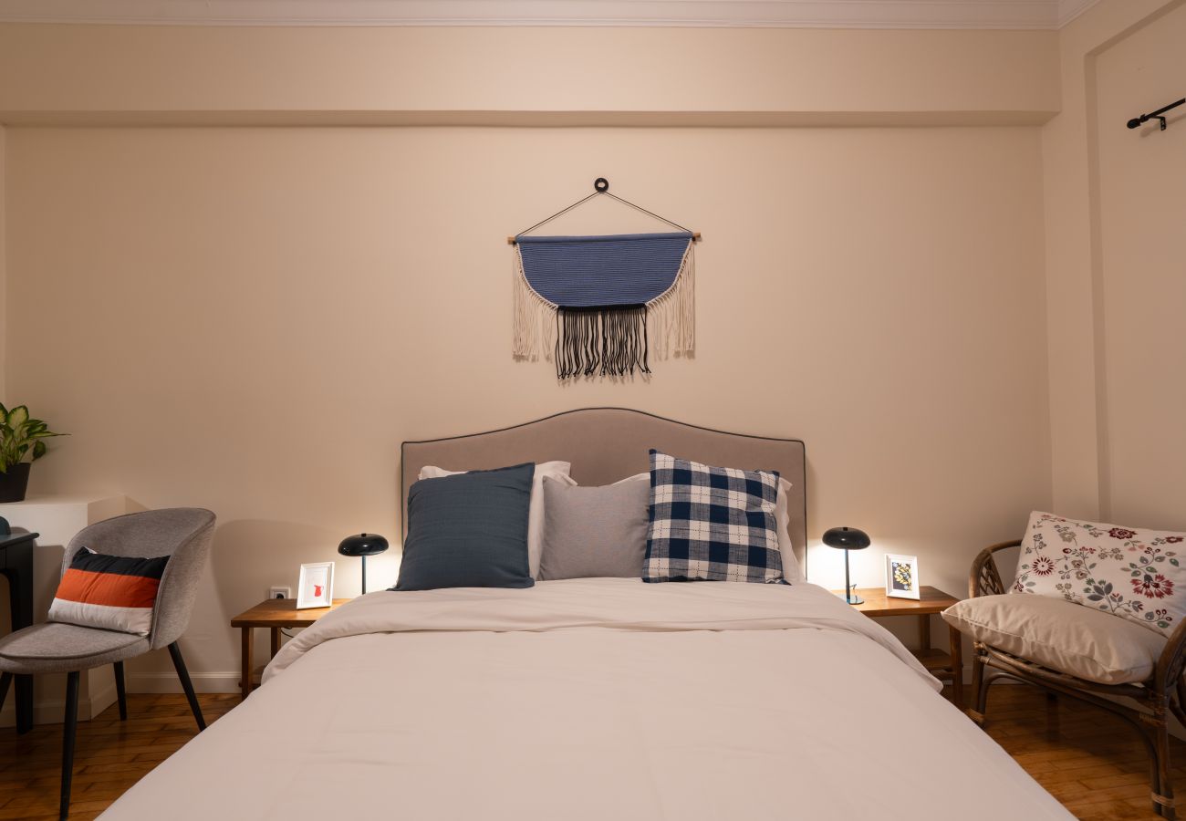 Apartment in Athens - Cozy & Quiet 1BR Near Acropolis & Metro | Koukaki