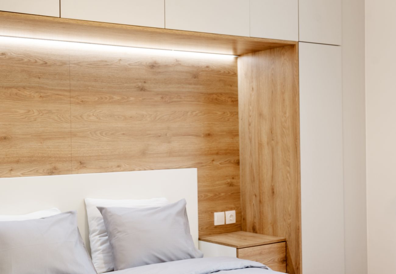 Apartment in Athens - 2BR Koukaki Suite Near Metro & Acropolis