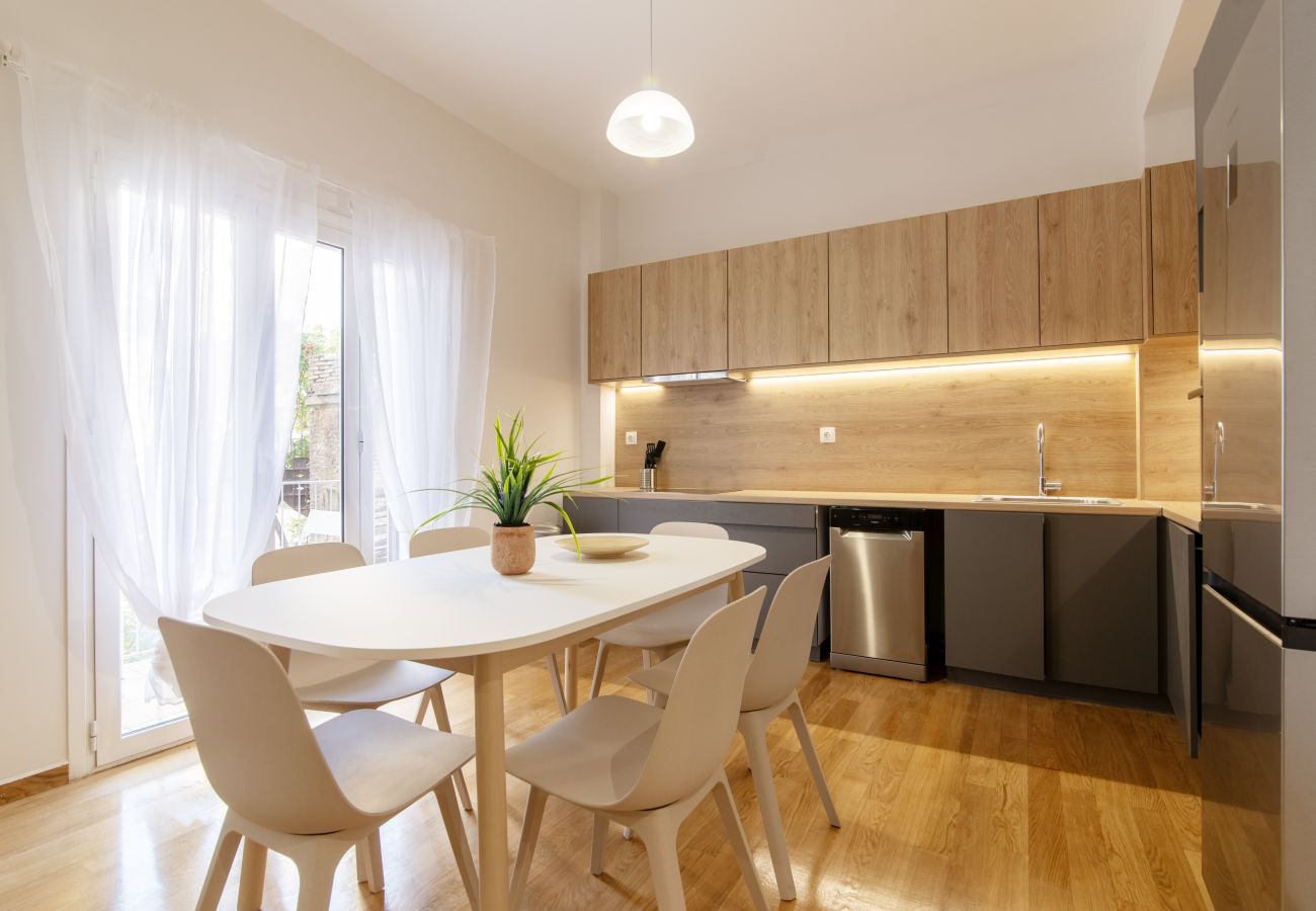 Apartment in Athens - 2BR Koukaki Suite Near Metro & Acropolis