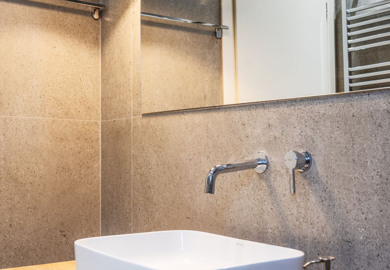 Apartment in Athens - 2BR Koukaki Suite Near Metro & Acropolis