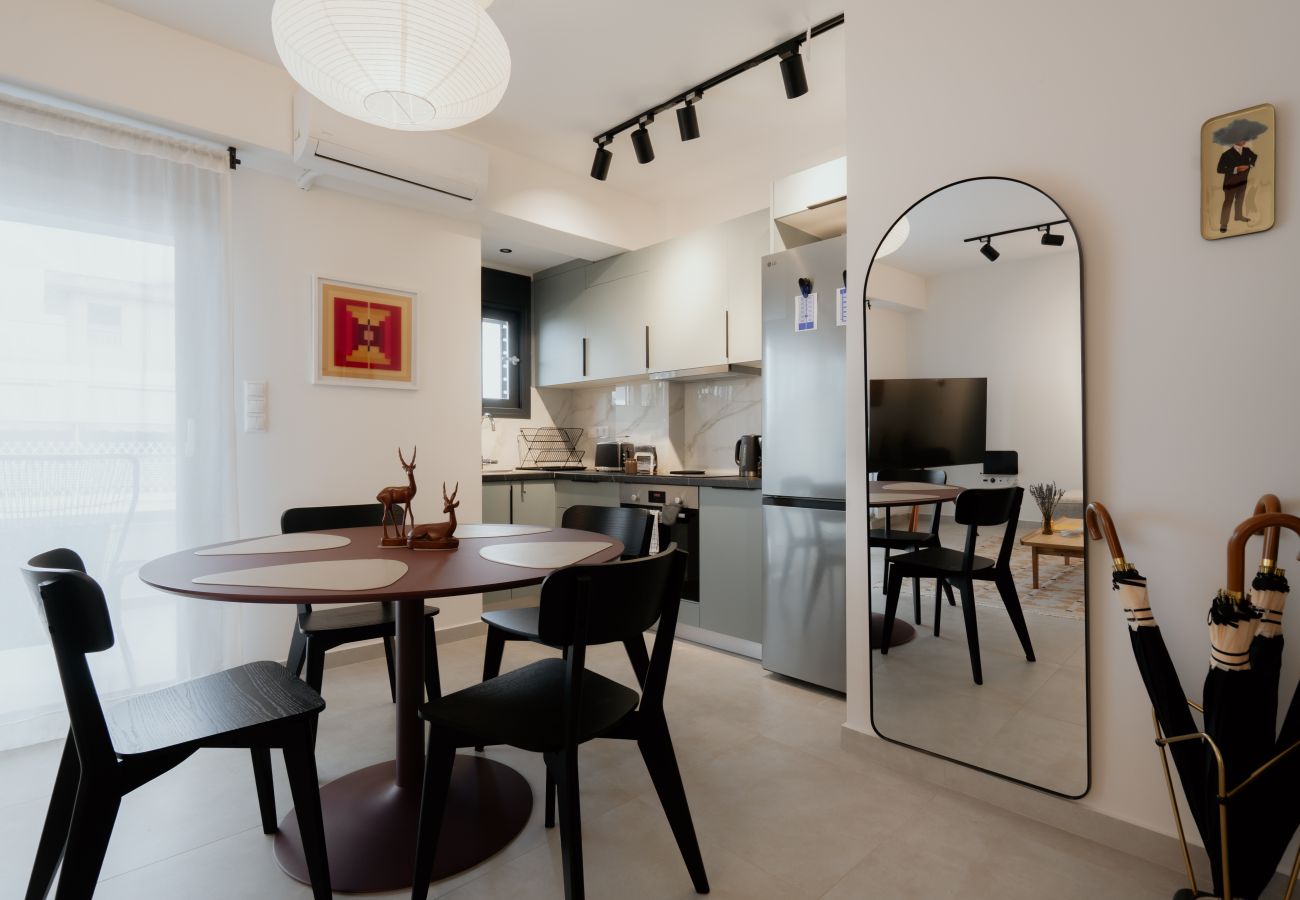 Apartment in Kallithea - 1BR Suite Apt | City Views | Metro | Pvt Parking!