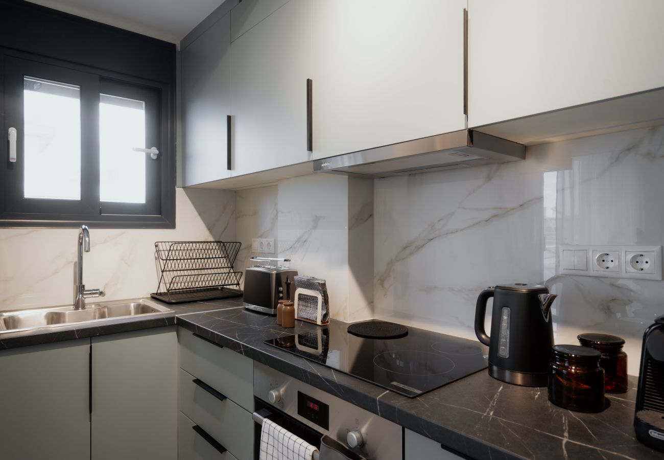 Apartment in Kallithea - 1BR Suite Apt | City Views | Metro | Pvt Parking!