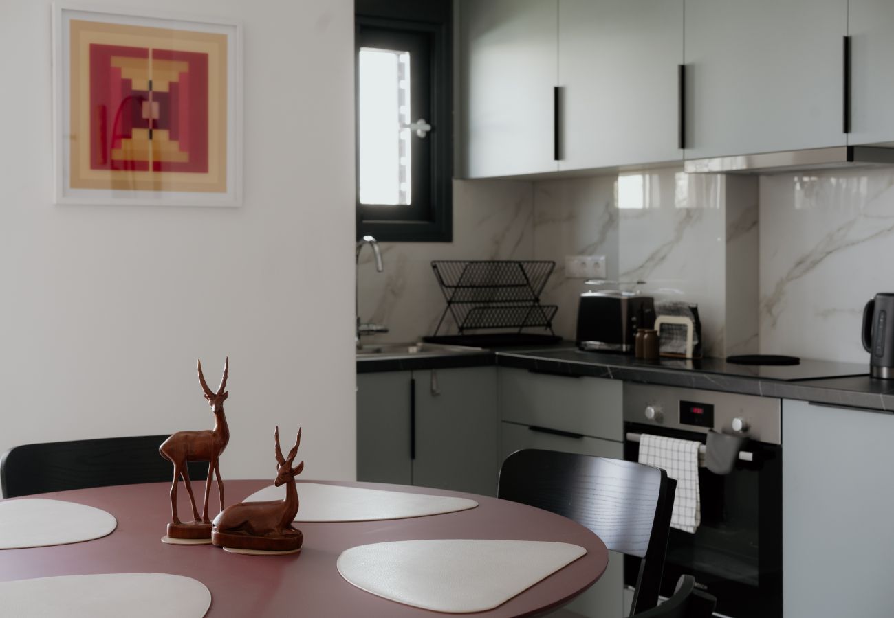 Apartment in Kallithea - 1BR Suite Apt | City Views | Metro | Pvt Parking!