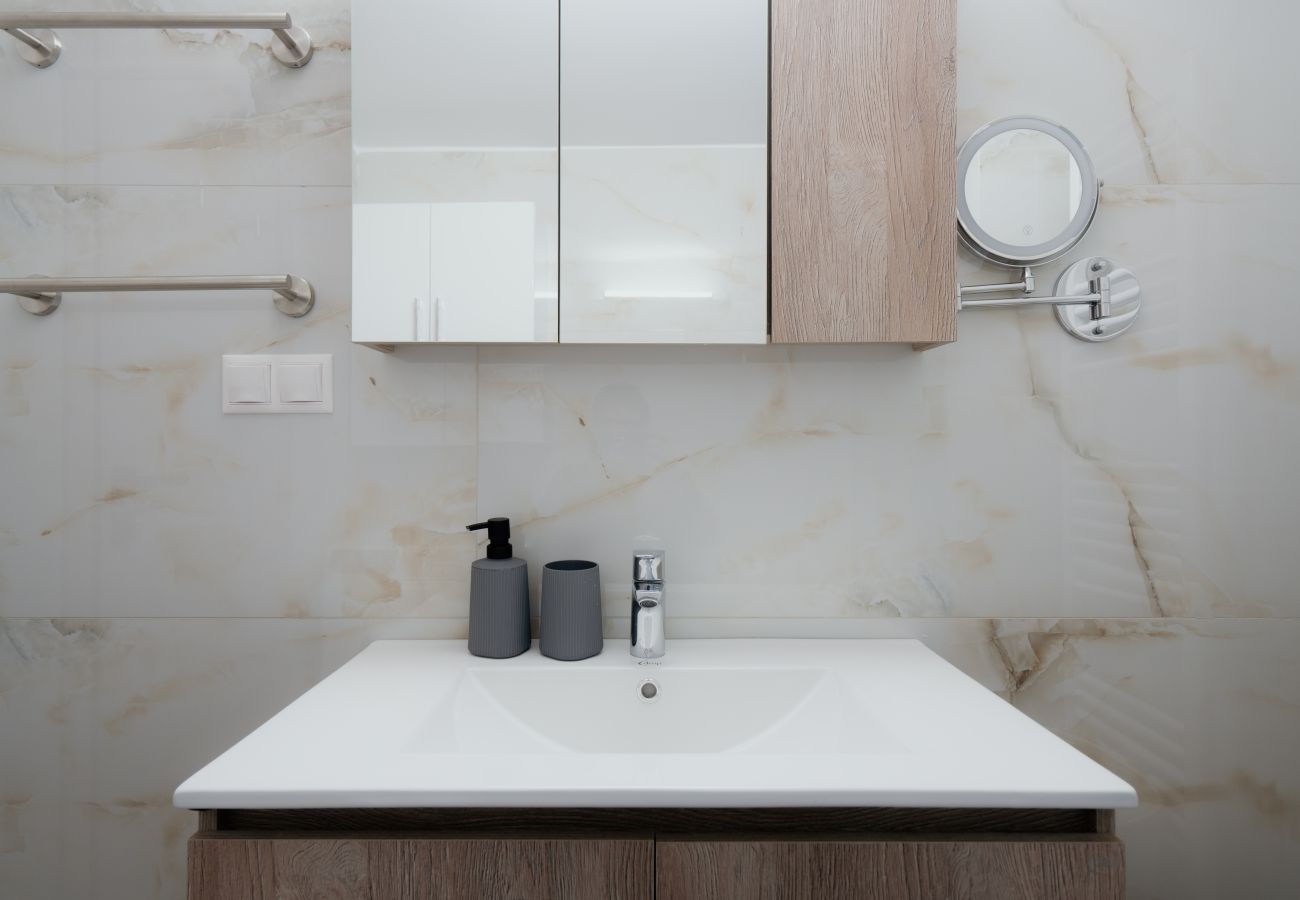 Apartment in Kallithea - 1BR Brand New Suite | Private Parking | Near Metro