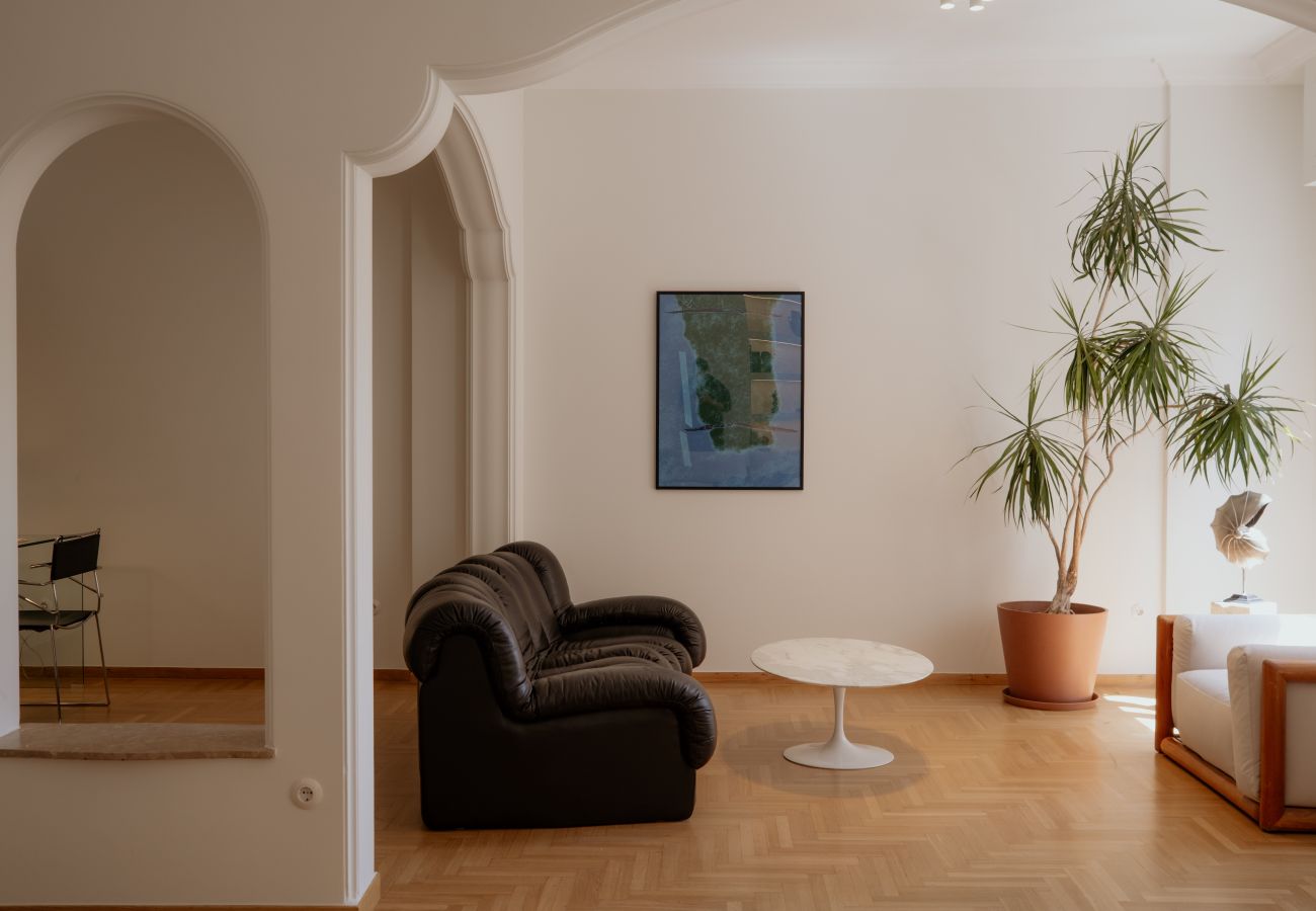 Apartment in Athens - Bright & Luxurious 3BR Suite | Metro | By Museum