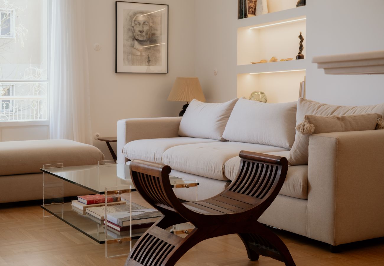 Apartment in Athens - Bright & Luxurious 3BR Suite | Metro | By Museum