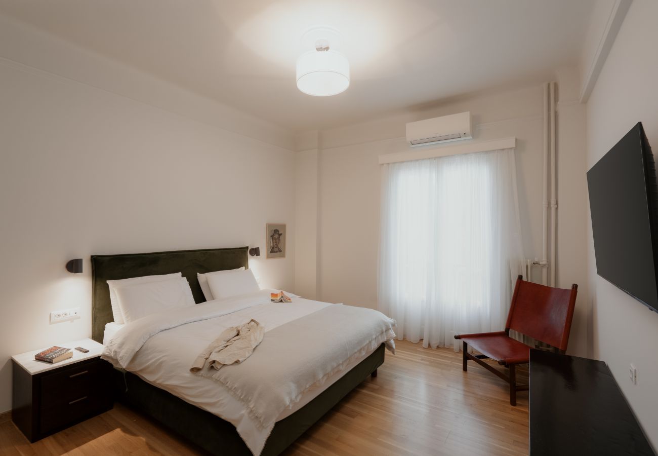 Apartment in Athens - Bright & Luxurious 3BR Suite | Metro | By Museum